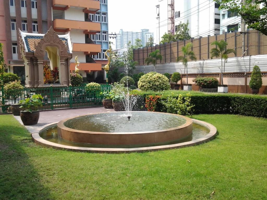 Khách sạn Capital Mansion - Sha Certified Bangkok